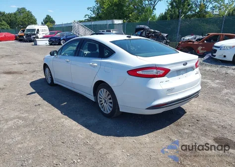 2014 Ford Fusion Hybrid Se z USA, uszkodzony, nr VIN 3FA6P0LU6ER318772